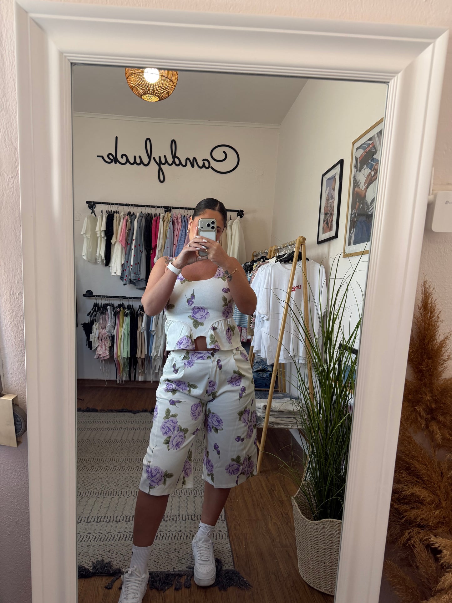 Jean set flower
