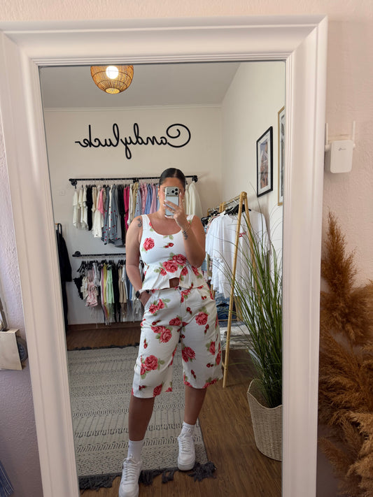Jean set flower