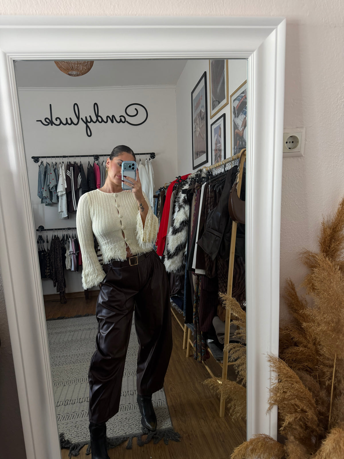 Leather pants balloon