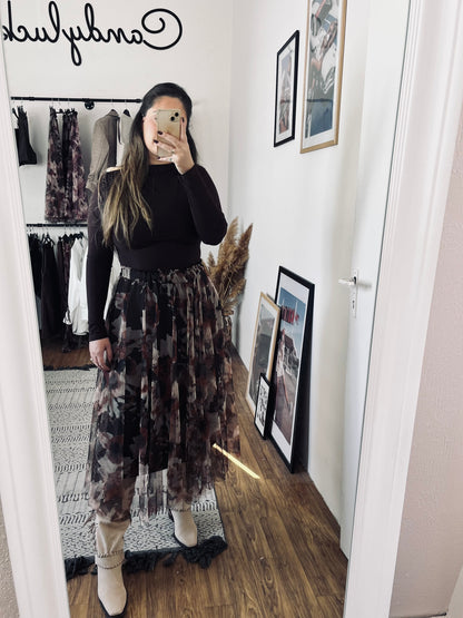 Tulle skirt