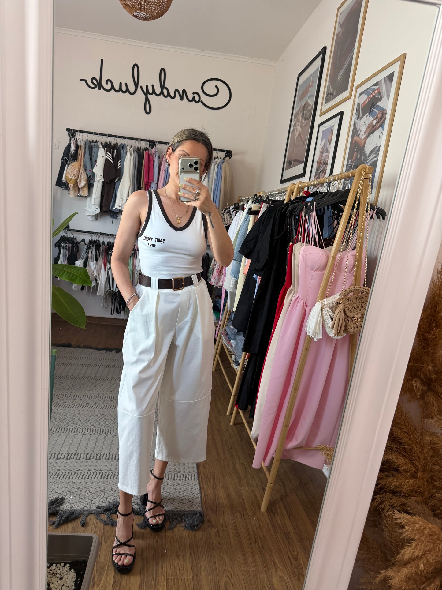 Capri pants