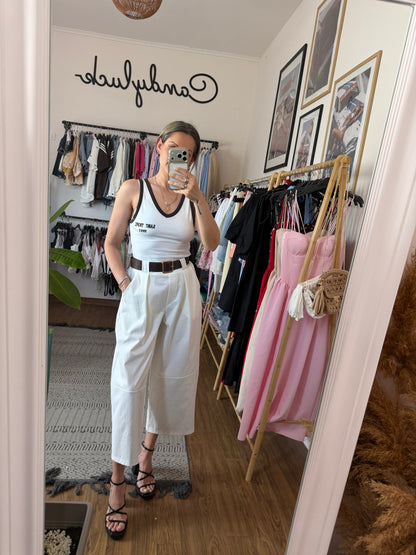 Capri pants