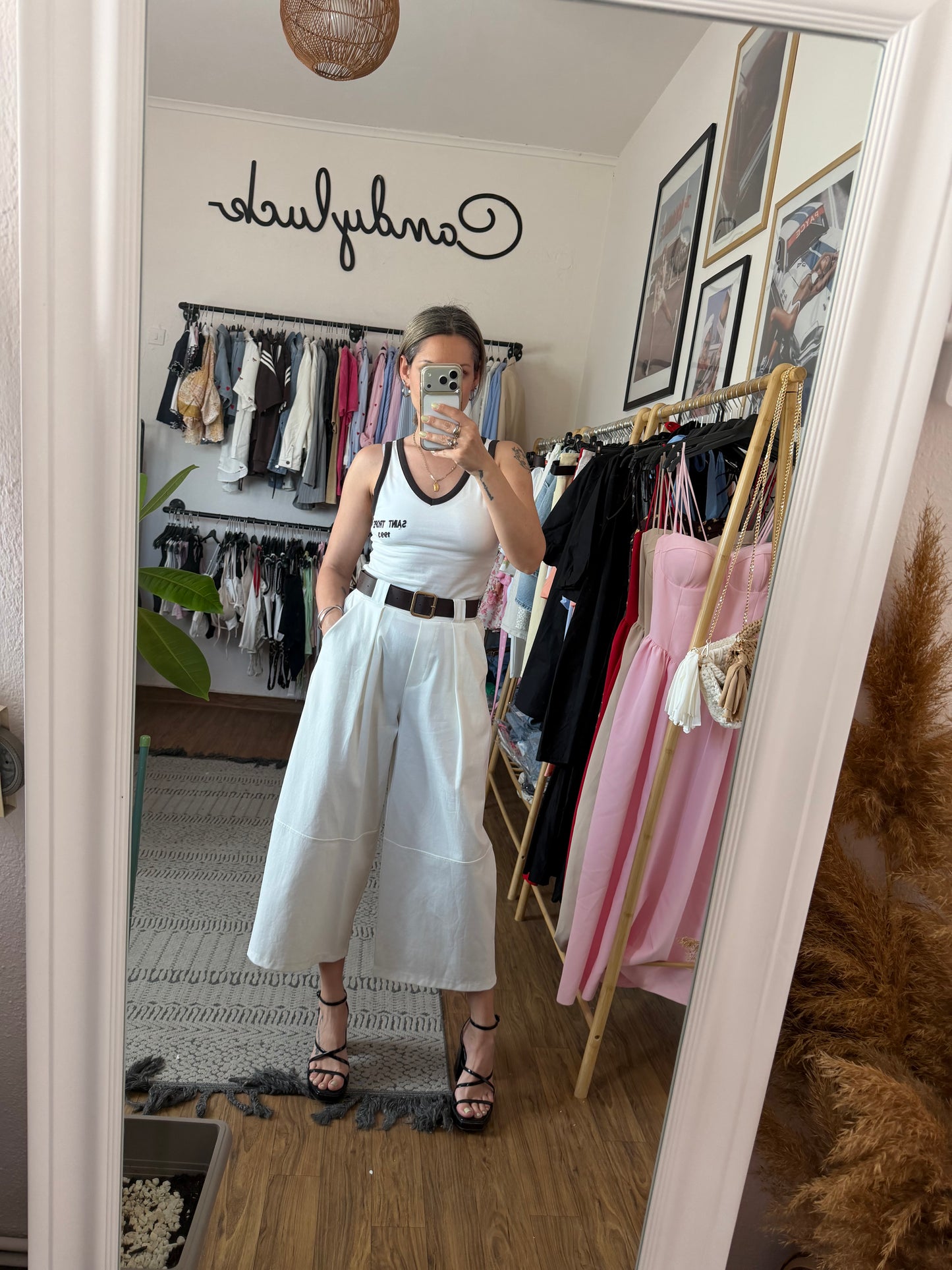 Capri pants