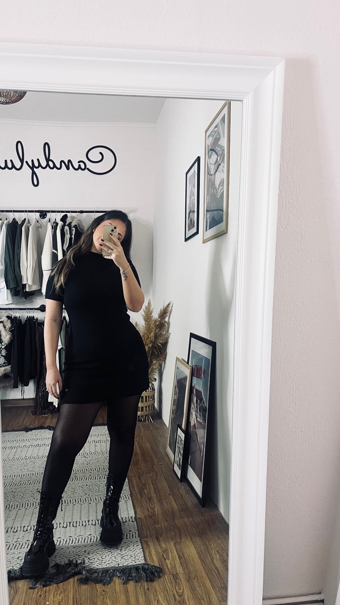 Πλεκτό μίνι φόρεμα