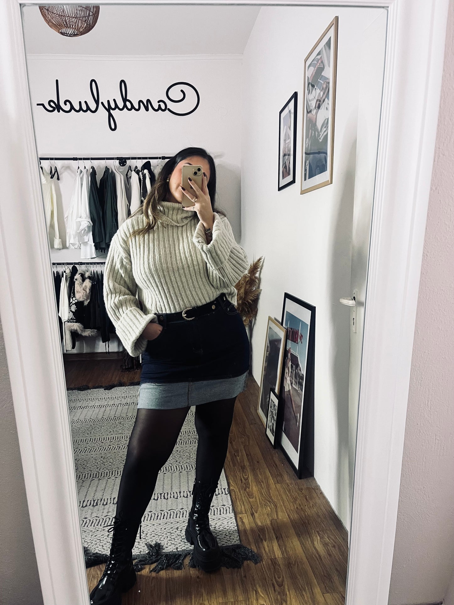 Mini skirt